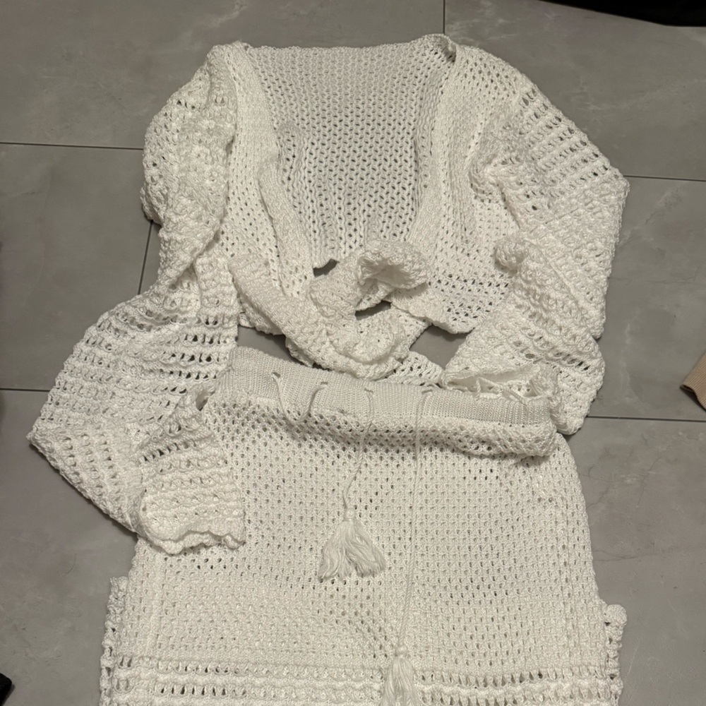 White Knit Maternity Set